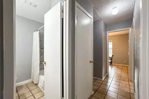 16915 Tibet Rd, Friendswood, TX 77546 - Photo 22