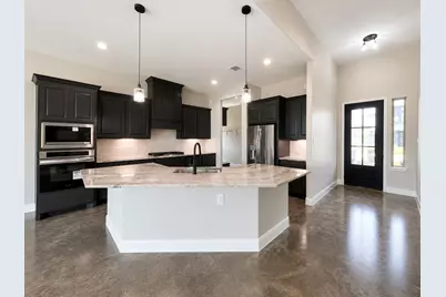 10749 S Lake Mist Lane, Willis, TX 77318 - Photo 6