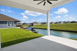 10749 South Lake Mist Lane, Willis, TX 77318 - Photo 34