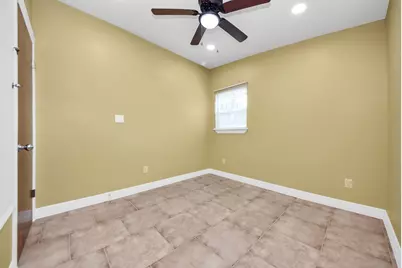 5326 Heatherbrook Drive, Houston, TX 77045 - Photo 28