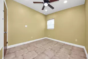 5326 Heatherbrook Dr, Houston, TX 77045 - Photo 28