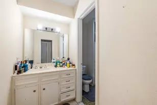 10827 Braes Forest Dr, Houston, TX 77071 - Photo 16