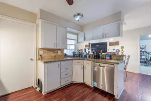 10827 Braes Forest Dr, Houston, TX 77071 - Photo 10