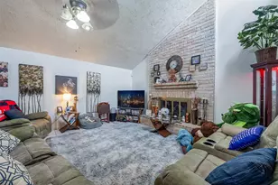 10827 Braes Forest Dr, Houston, TX 77071 - Photo 4