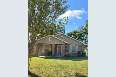 2107 Rosalee Street, La Marque, TX 77568 - Photo 2