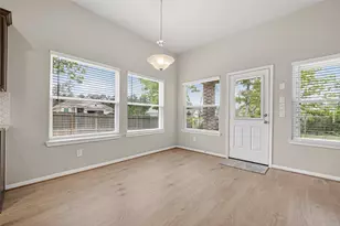 18203 Samie Nell Ct, Willis, TX 77378 - Photo 8