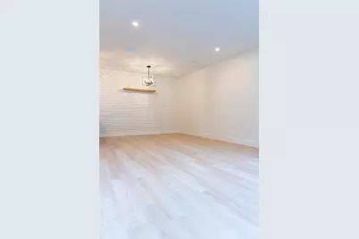 893 Wax Myrtle Lane #3, Houston, TX 77079 - Photo 4