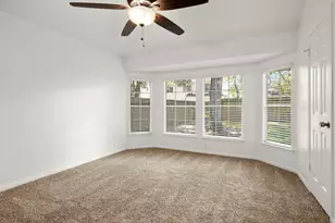 16014 Lakestone Dr, Tomball, TX 77377 - Photo 14