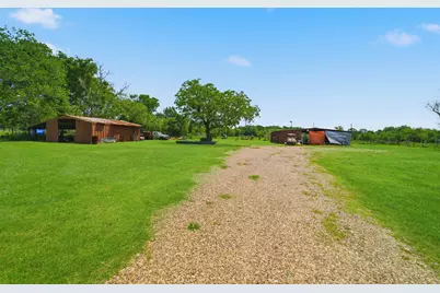 597 County Road 612, Dayton, TX 77535 - Photo 8