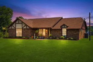 597 County Rd 612, Dayton, TX 77535 - Photo 1