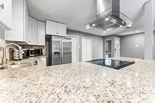 23135 Birnam Wood Blvd, Spring, TX 77373 - Photo 6