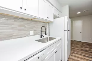 3644 Ocee St, Houston, TX 77063 - Photo 16