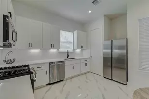 5705 Elysium St, Houston, TX 77091 - Photo 6