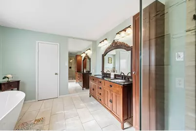 12800 Briar Forest Drive #106, Houston, TX 77077 - Photo 22