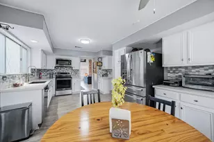 12800 Briar Forest Dr, Houston, TX 77077 - Photo 16
