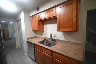 9419 Fondren Rd, Houston, TX 77074 - Photo 8