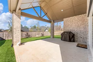 1710 Divino Pass, Conroe, TX 77304 - Photo 32