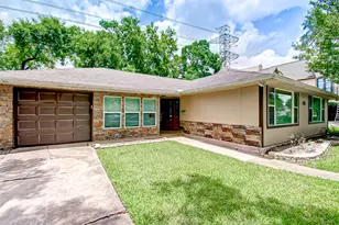 4804 Saxon St, Bellaire, TX 77401 - Photo 6