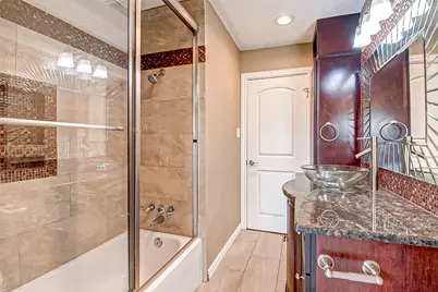 4804 Saxon Street, Bellaire, TX 77401 - Photo 40
