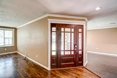 4804 Saxon Street, Bellaire, TX 77401 - Photo 8