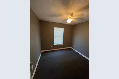 2610 1/2 Mills Street, Houston, TX 77026 - Photo 8