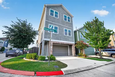 5403 Holguin Hollow Street, Houston, TX 77023 - Photo 2