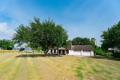 3015 Indian Acres Street, Alvin, TX 77511 - Photo 2