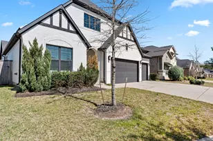 605 Ashbrook Rdg Ln, Pinehurst, TX 77362 - Photo 6