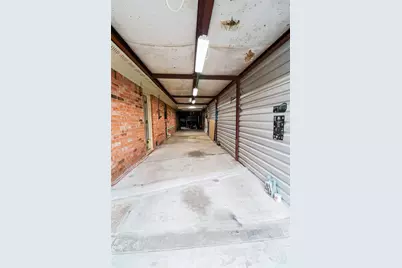 8935 Glen Shadow Drive, Houston, TX 77088 - Photo 26