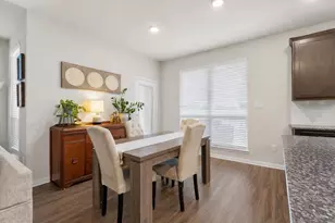 2208 Johnny Lyon Ct, Bryan, TX 77807 - Photo 4