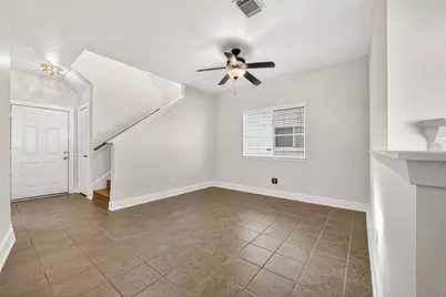6247 Settlers Lake Circle E, Katy, TX 77449 - Photo 12