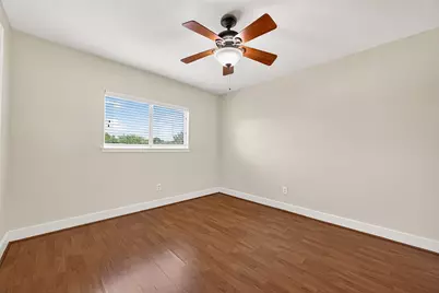 6247 Settlers Lake Circle E, Katy, TX 77449 - Photo 34