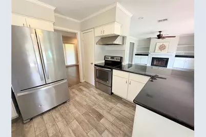 5019 Yarwell Drive, Houston, TX 77096 - Photo 16