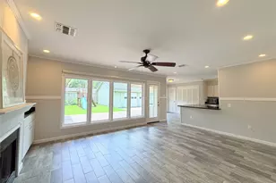 5019 Yarwell Dr, Houston, TX 77096 - Photo 8