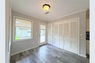 5019 Yarwell Drive, Houston, TX 77096 - Photo 18