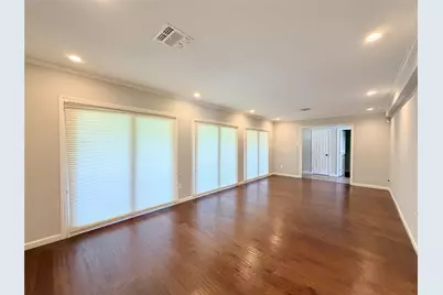 5019 Yarwell Drive, Houston, TX 77096 - Photo 6