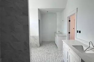 1208 Caplin St, Houston, TX 77022 - Photo 28