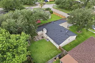 466 El Toro Ln, Webster, TX 77598 - Photo 28
