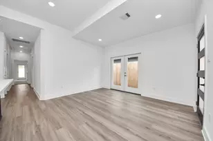 9309 Caddo St, Houston, TX 77078 - Photo 10