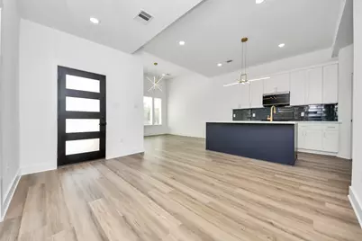 9309 Caddo Street, Houston, TX 77078 - Photo 8