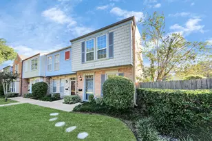 7545 Brompton St, Houston, TX 77025 - Photo 2