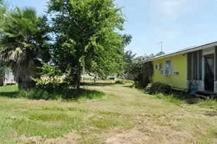 131& 807 St Mary, Matagorda, TX 77457 - Photo 18