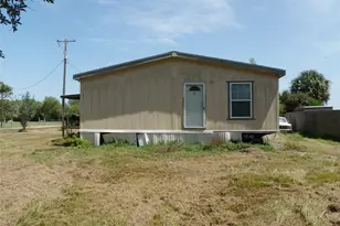 131& 807 St Mary, Matagorda, TX 77457 - Photo 2