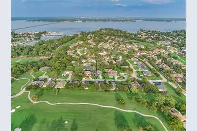 126 Hillsborough Drive W, Montgomery, TX 77356 - Photo 2