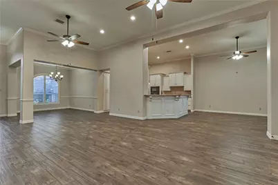 126 Hillsborough Drive W, Montgomery, TX 77356 - Photo 14