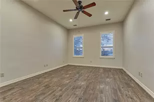 126 Hillsborough Dr W, Montgomery, TX 77356 - Photo 30