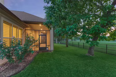 126 Hillsborough Drive W, Montgomery, TX 77356 - Photo 38