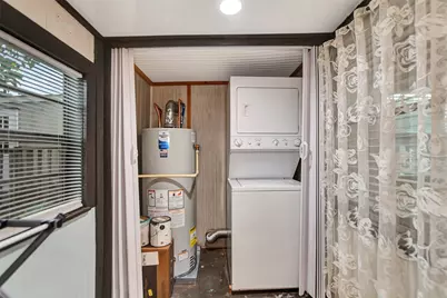 1035 16th Street, Dickinson, TX 77539 - Photo 20