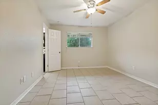 2623 Foliage Green Dr, Houston, TX 77339 - Photo 8