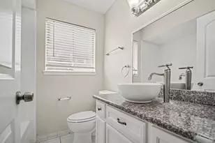 2730 Valley Forest Dr, Missouri City, TX 77489 - Photo 18